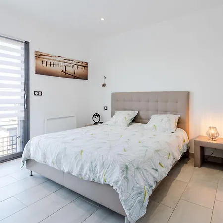 Dom wakacyjny By Interhome Pirou