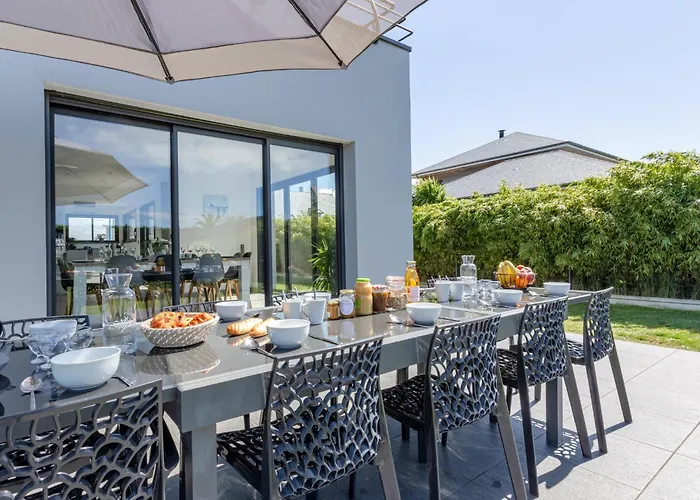 By Interhome Nyaraló Pirou